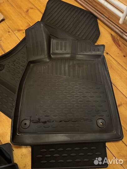 Коврики резиновые для Audi Q5