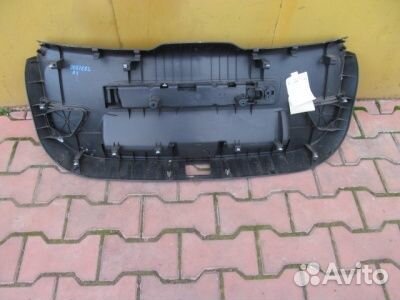 Обшивка крышки багажника Audi A1