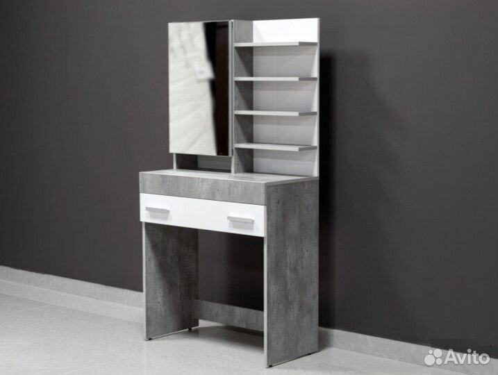 Туалетный столик с зеркалом Инстайл