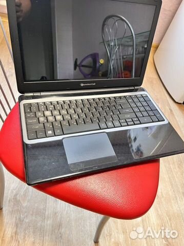 Отличный Ноутбук на SSD+8гб озу объявление продам