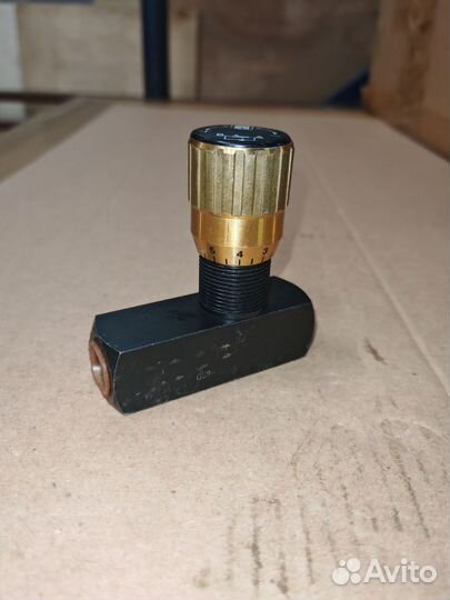 Дроссель с обратным клапаном FT257/5-38 Tognella