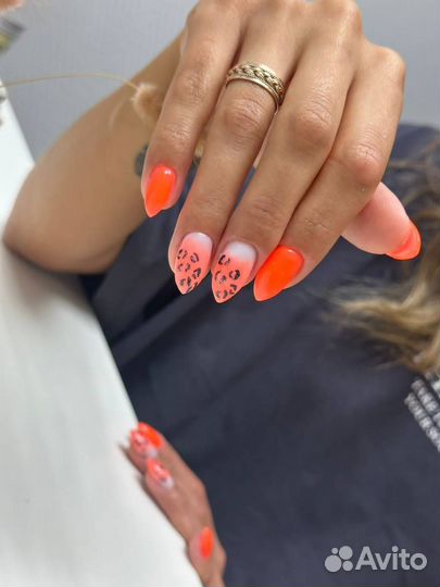 Маникюр и педикюр