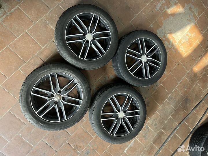 R16 Viatti Strada Asimmetrico V-130 205/55, PCD 4x100 DIA 60.1