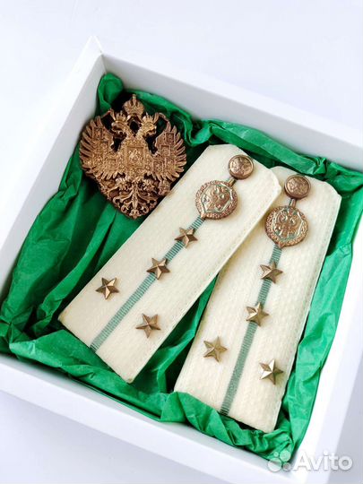 Погоны из шоколада