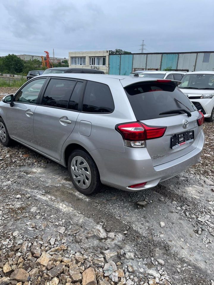 Toyota Corolla Fielder: фото владельца