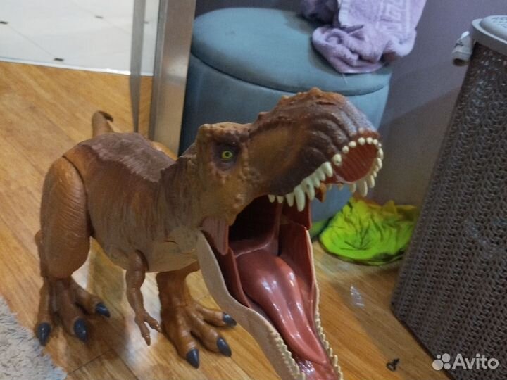 Тиранозавр Рекс большой Jurassic World mattel