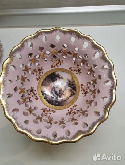 Ваза на ножке