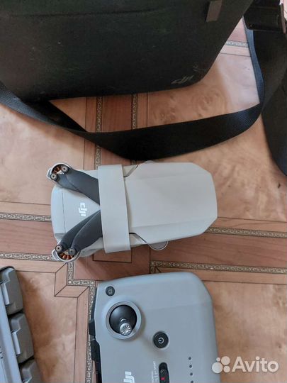 Квадрокоптер dji mini 2 fly more combo