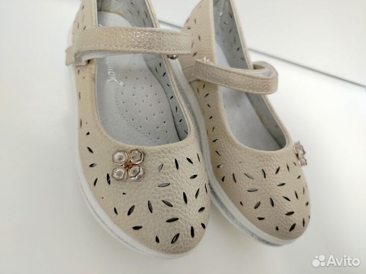Туфли для девочки разм. 26