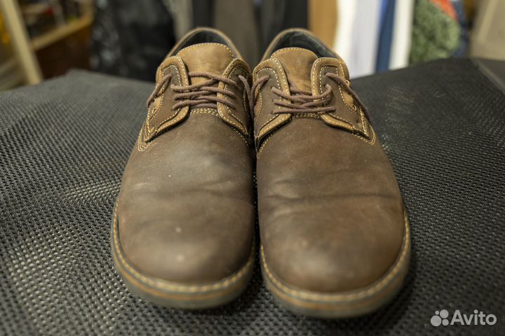 Ботинки из нубука 43-го размера