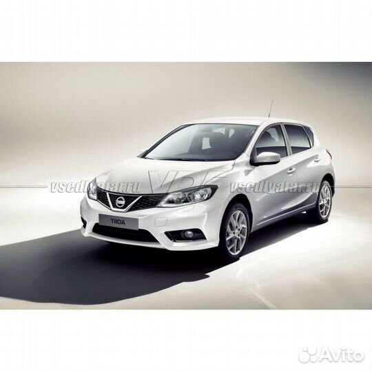 Стекло для фары Nissan Tiida (2015-2018) Правое