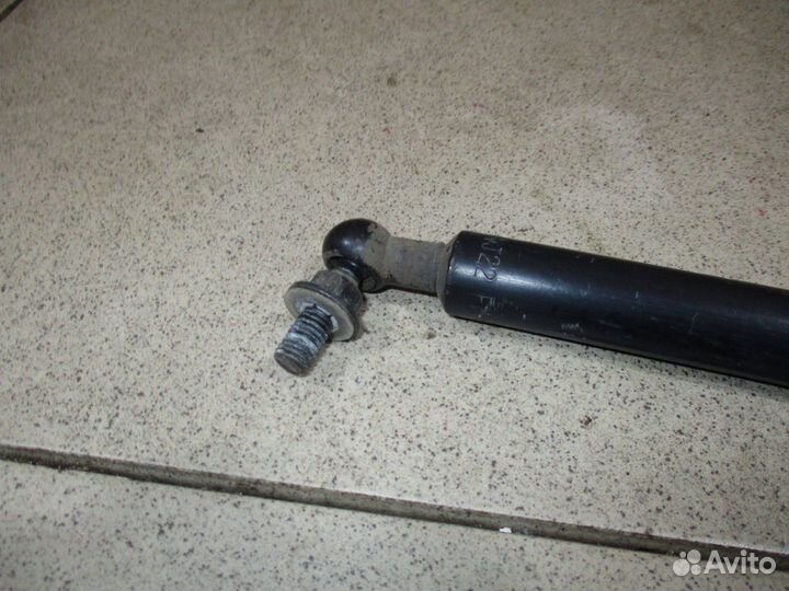 Амортизатор капота Subaru Forester III (SH) 2009