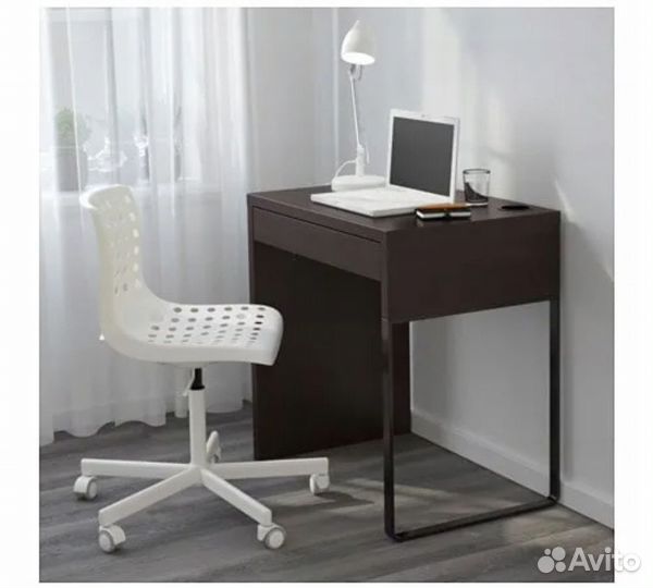 Письменный стол IKEA микке