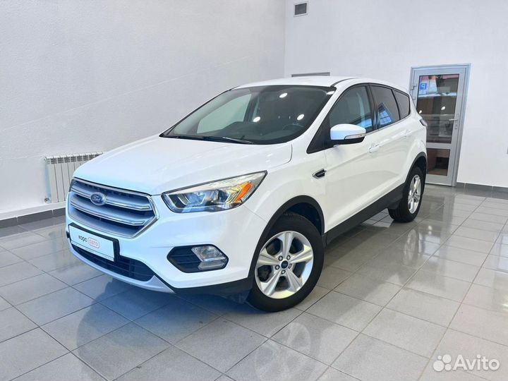 Ford Kuga 2.5 AT, 2017, 145 475 км