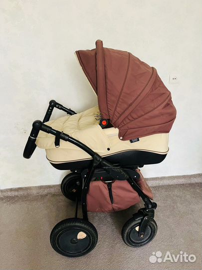 Коляска Zippy 3 в 1