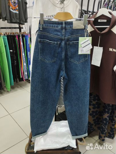 Продам джинсы