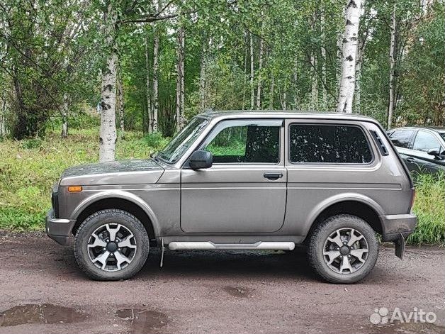 LADA 4x4 (Нива) 1.7 МТ, 2021, 15 000 км