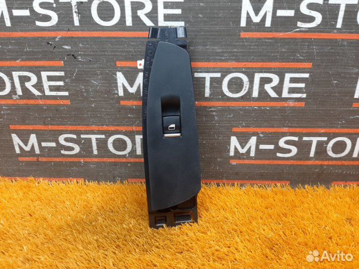 Кнопка стеклоподъемника передняя левая Bmw