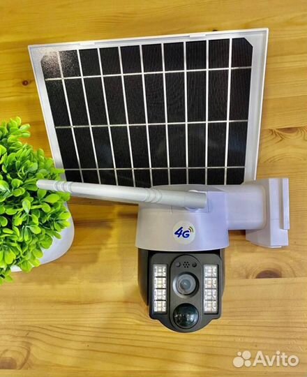 Камера видеонаблюдения с солнечной панелью, сим