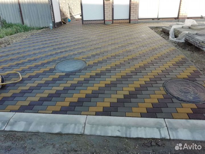 Укладка тротуарной плитки