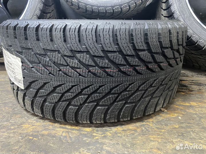 R21 Nokian Tyres Hakkapeliitta R3 295/35, PCD 5x130 DIA 71.6