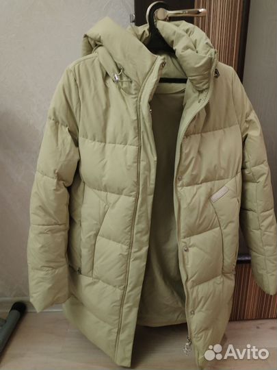 Пуховик на девочку 146 152 размер 36