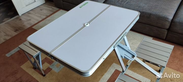 Туристический стол со стульями