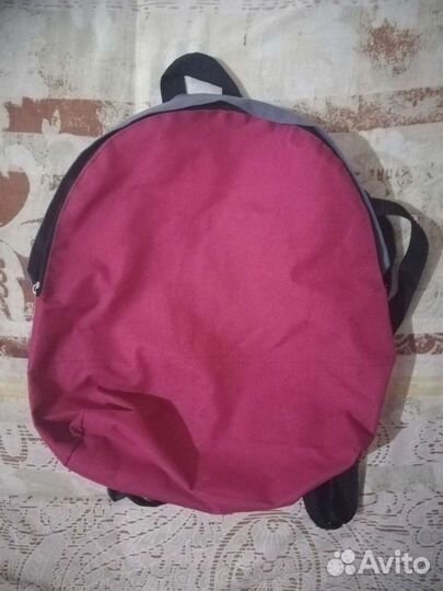 Женские сумки и рюкзаки