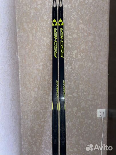 Беговые лыжи