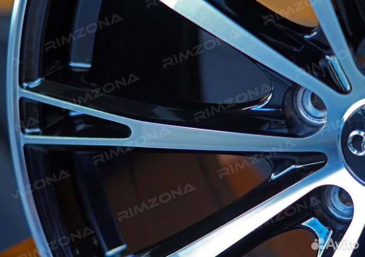 Литые диски R20 на Audi