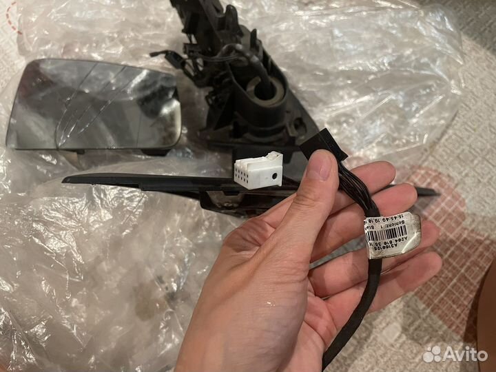 Зеркало левое mercedes w204