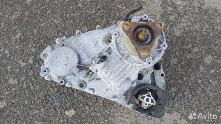 Раздаточная коробка Bmw X6M E71 S63B44A 2009