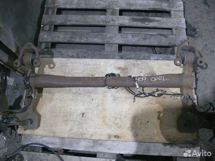 Задняя балка Opel Astra H универсал