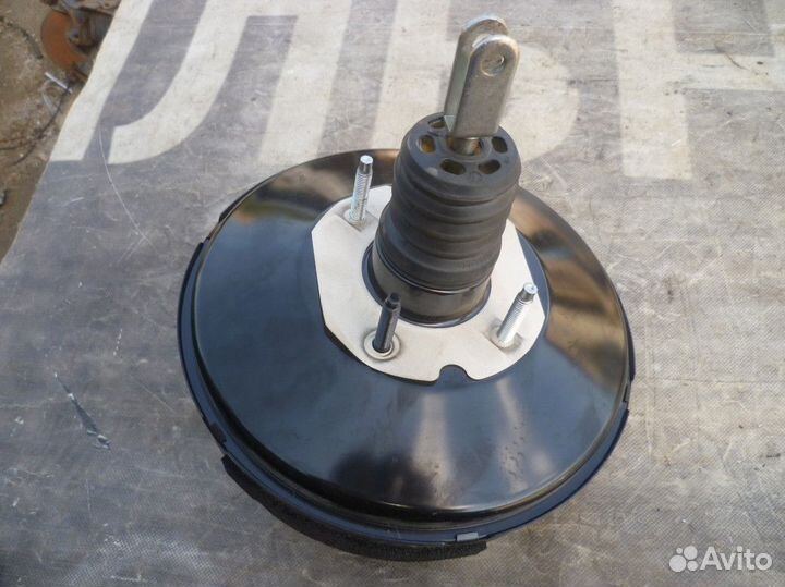 Мазда 3 Вакуумный усилитель тормозов