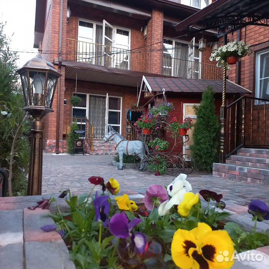 Гостевой дом с бассейном