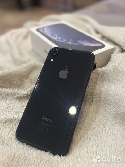 iPhone Xr, 64 ГБ
