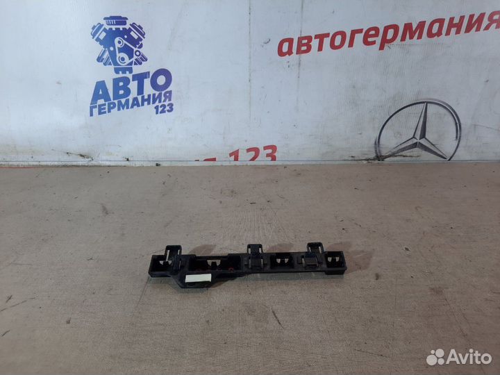 Кронштейн порога правый Bmw 335 F30 N55B30A-M230