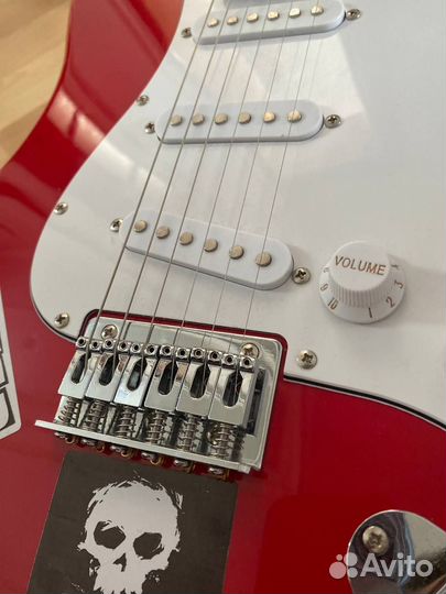 Электрогитара с комбиком fender
