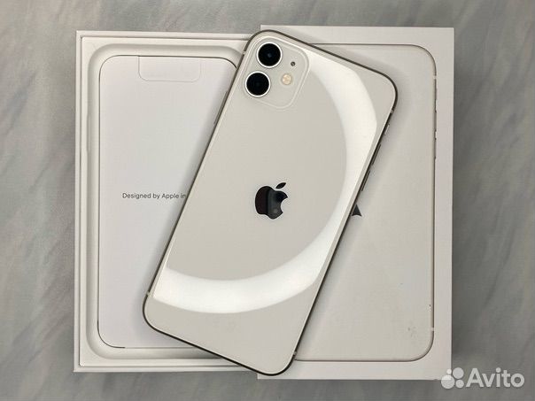 iPhone 11, 64 ГБ