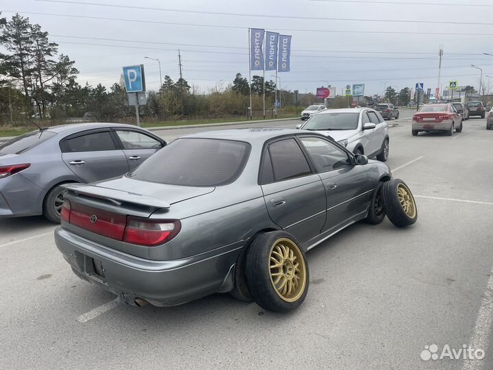 Toyota Carina 1.6 AT, 1993, 200 000 км