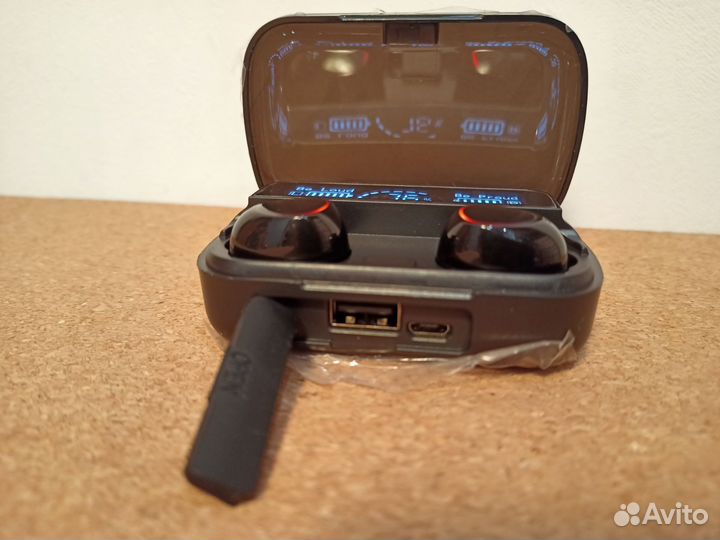 Беспроводные наушники новые