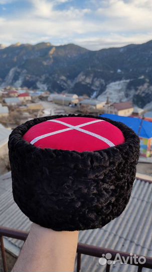 Кубанки каракуль.папахи.карабинки