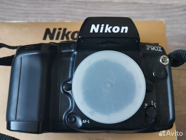 Пленочный фотоаппарат Nikon F90X