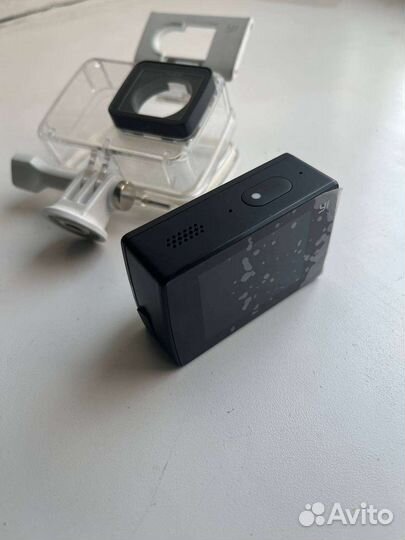 Экшн камера yi lite