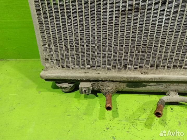 Радиатор охлаждения Kia Spectra седан S6D 2007