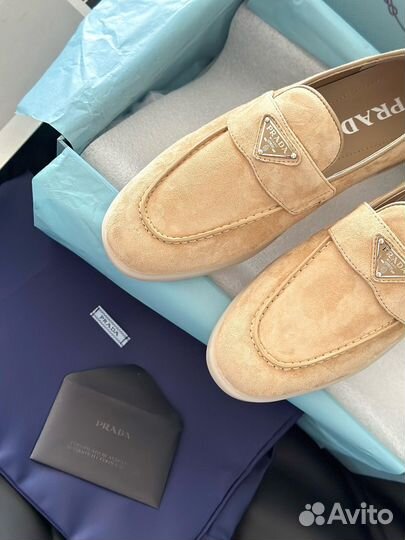 Лоферы prada женские