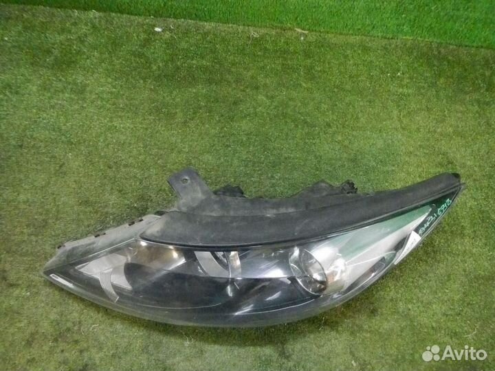 Фара левая Kia Sportage