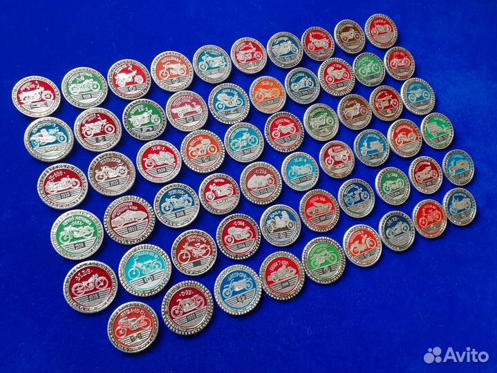 Полный набор значков: мотоциклы Советского произво