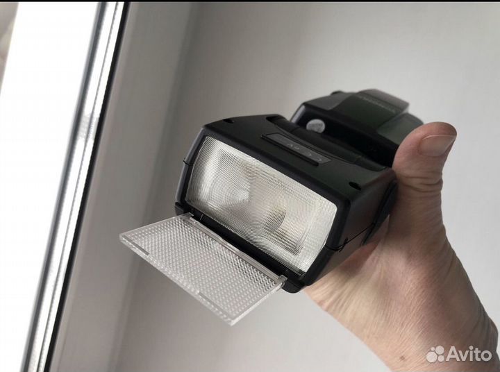 Фотовспышка YongNuo speediteYN460