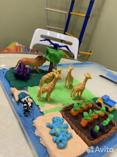 Няня/творческий наставник